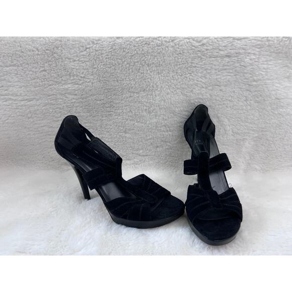 Stuart Weitzman Black Velvet T-Strap Heels Size 8M - Picture 1 of 12